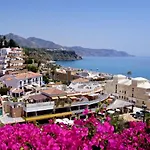 Burriana Playa Ibnsadi Nerja